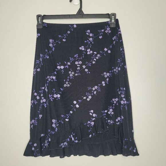 American Vintage Dresses & Skirts - Vintage y2k 90s black purple moody floral ruffle grunge goth skirt size med p